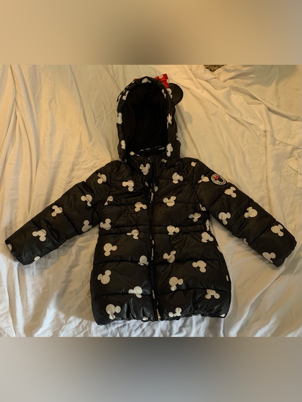 H&M x Disney Minnie Mouse Puffer Jacket Coat Hood Girls Size 5-6Y, Barely used
